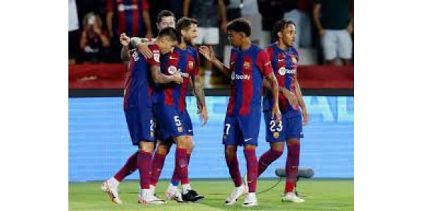 FC Barcelona scoorde met hun eerste aanraking van de bal in 33 seconden